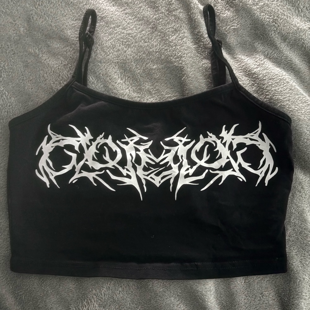 Shein Black Graphic Crop Top